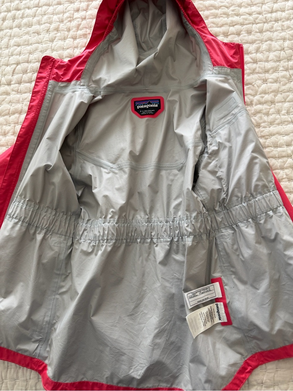 Patagonia Kids' Pink Waterproof Hooded Torrentshell jacket - Picture 4 of 6